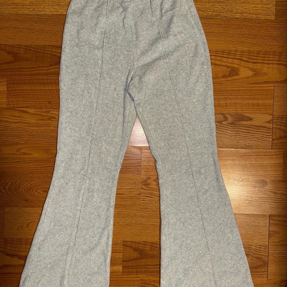 Aerie Groove On Ribbed Velour Flare Leg Lounge Pants
